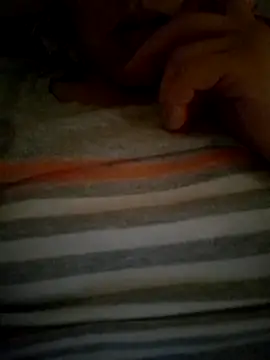 Snapshot of Linda-53 chatting on 02/17/25, 02:15 Linda-53 online show from 02/17/25, 02:15