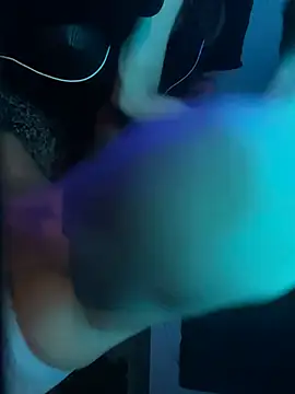 DerekPerez2025 online show from 02/28/25, 01:37