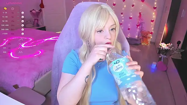 Amy honey angel online show from 03/01/25, 10:24