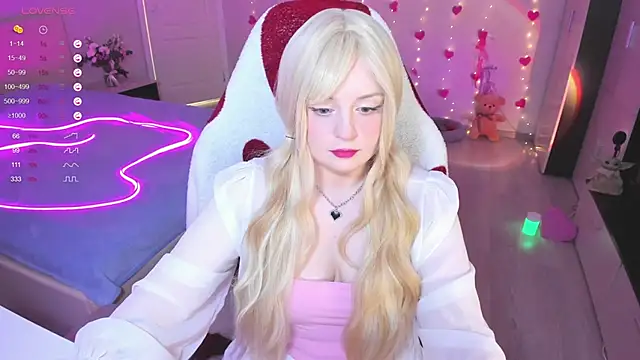 Amy honey angel online show from 03/19/25, 08:55