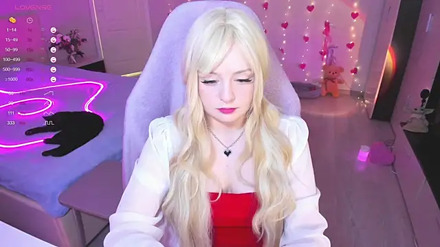 Amy honey angel online show from 03/21/25, 09:45