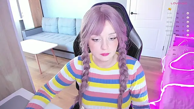 Amy honey angel online show from 10/09/25, 08:45