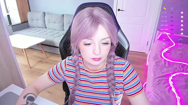 Amy honey angel online show from 10/22/25, 10:04