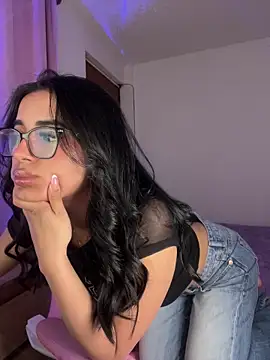 Emily-14 online show from 02/02/26, 05:28