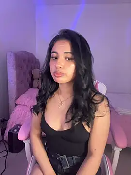 Emily-14 online show from 04/14/26, 05:35