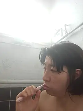 morikawa sayaka online show from 02/20/25, 11:21