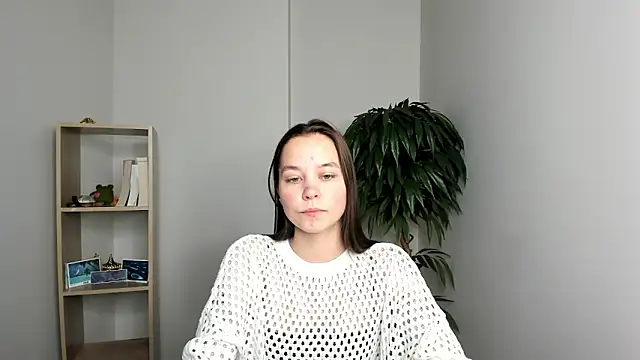 FalineDowlen online show from 11/02/25, 04:04