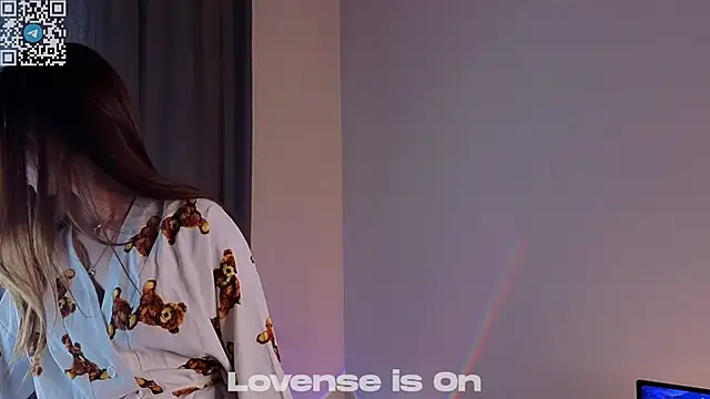 FalineDowlen online show from 11/13/25, 02:10