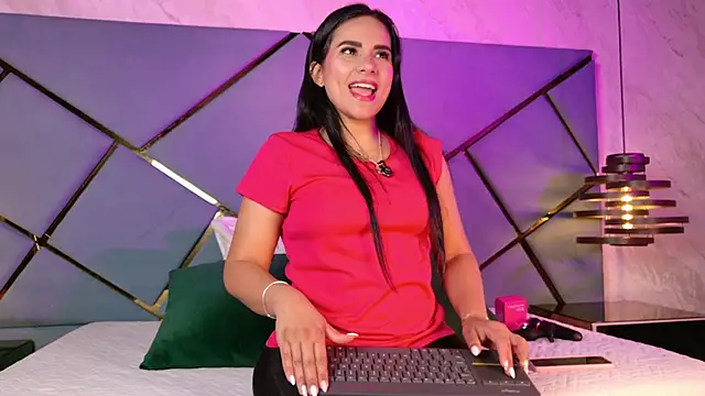 giorgia 13 online show from 09/11/25, 03:17