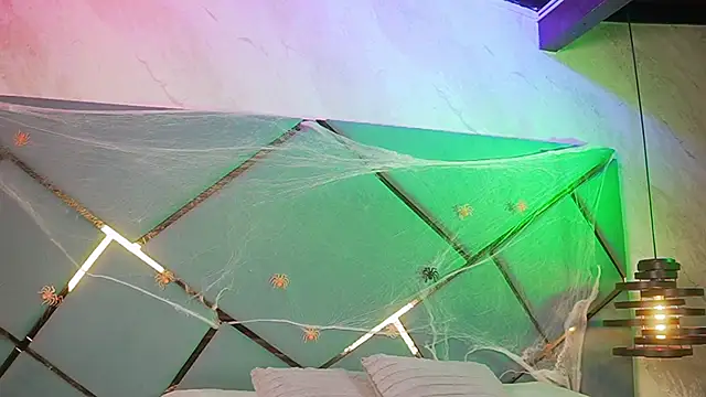 giorgia 13 online show from 10/30/25, 03:08