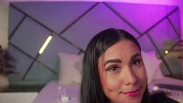 giorgia 13 online show from 11/07/25, 03:17