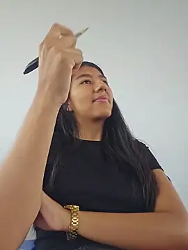 CarlaAlvez online show from 04/17/26, 02:09