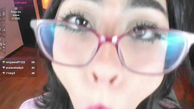 Snapshot of vampy_dolll chatting on 01/09/25, 12:25 vampy dolll online show from 01/09/25, 12:25