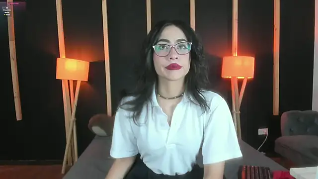 Snapshot of vampy_dolll chatting on 01/14/25, 12:56 vampy dolll online show from 01/14/25, 12:56