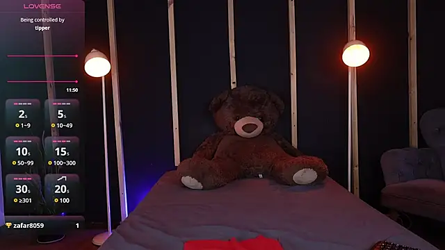 Snapshot of vampy_dolll chatting on 01/29/25, 08:04 vampy dolll online show from 01/29/25, 08:04