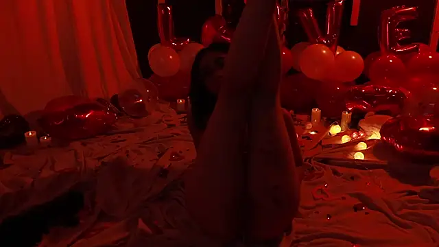 Snapshot of vampy_dolll chatting on 02/15/25, 02:26 vampy dolll online show from 02/15/25, 02:26