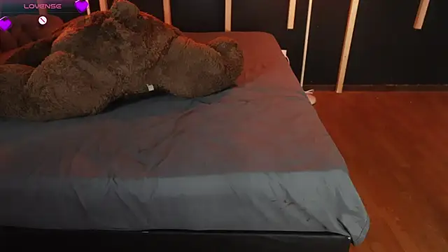 Snapshot of vampy_dolll chatting on 03/08/25, 06:16 vampy dolll online show from 03/08/25, 06:16