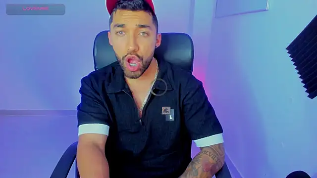 Sweet and caramel online show from 02/14/26, 08:55