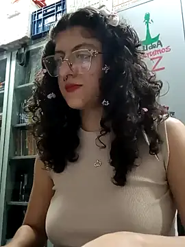 LoveElectra online show from 02/06/25, 11:15