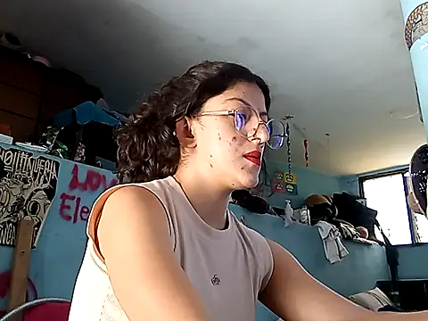 LoveElectra online show from 01/16/26, 08:57