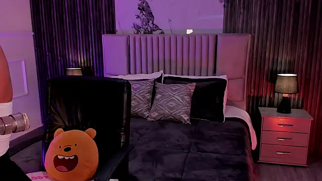 Lillyortiz online show from 06/01/26, 08:32