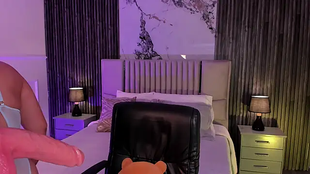 Lillyortiz online show from 07/29/26, 01:20