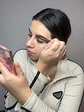 SaraBraun  online show from 04/14/26, 05:41