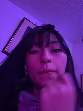 Any Roussee online show from 05/08/26, 01:55