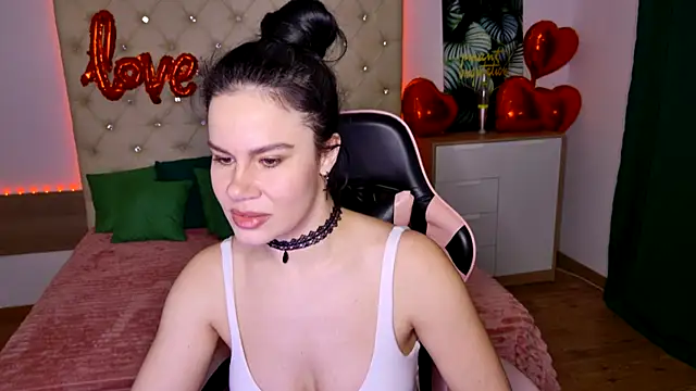 KattieSims online show from 02/10/25, 09:58