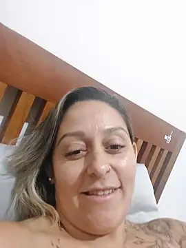 baixinhaloira online show from 12/31/24, 03:23