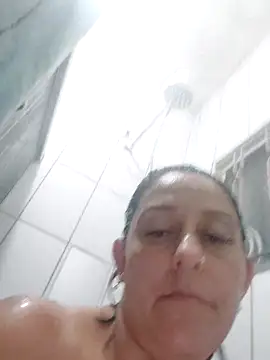 baixinhaloira online show from 11/15/25, 02:20