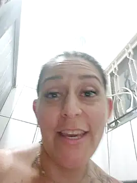 baixinhaloira online show from 11/22/25, 11:48