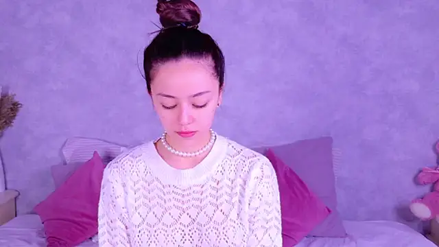 STELLA RICH online show from 11/16/25, 10:54