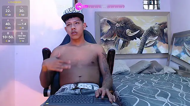 mr stiven  online show from 03/15/25, 02:35