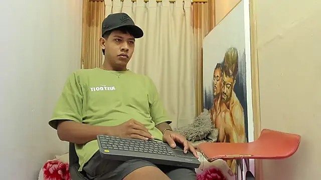 mr stiven  online show from 02/13/26, 03:24