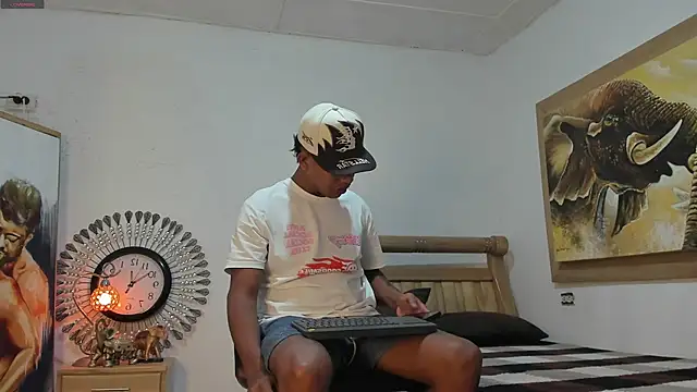 mr stiven  online show from 04/30/26, 03:24