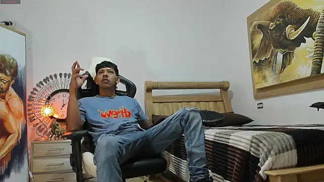 mr stiven  online show from 06/05/26, 06:20