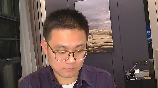 866532 online show from 03/19/25, 01:29