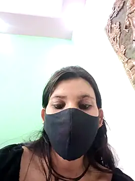 Snapshot of Aafreen_36 chatting on 01/27/25, 09:34 Aafreen 36 online show from 01/27/25, 09:34