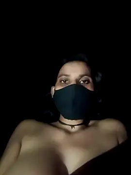 Snapshot of Aafreen_36 chatting on 02/19/25, 04:55 Aafreen 36 online show from 02/19/25, 04:55