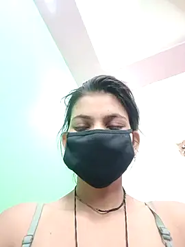 Aafreen 36 online show from 04/05/26, 02:31