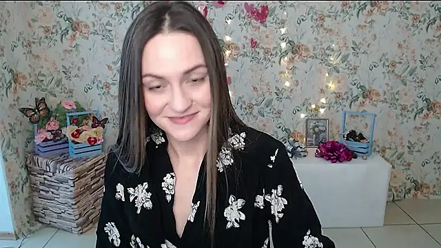 Snapshot of Lina_Star_S chatting on 02/20/25, 06:39 Lina Star S online show from 02/20/25, 06:39