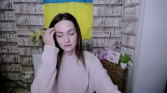 Snapshot of Lina_Star_S chatting on 09/19/25, 05:42 Lina Star S online show from 09/19/25, 05:42