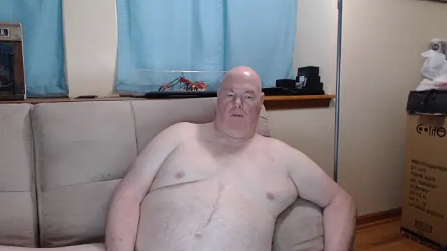 Snapshot of harley99574 chatting on 09/17/25, 11:34 harley99574 online show from 09/17/25, 11:34