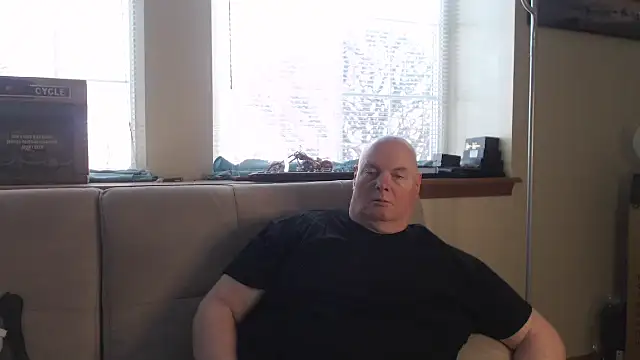 Snapshot of harley99574 chatting on 02/13/26, 03:52 harley99574 online show from 02/13/26, 03:52