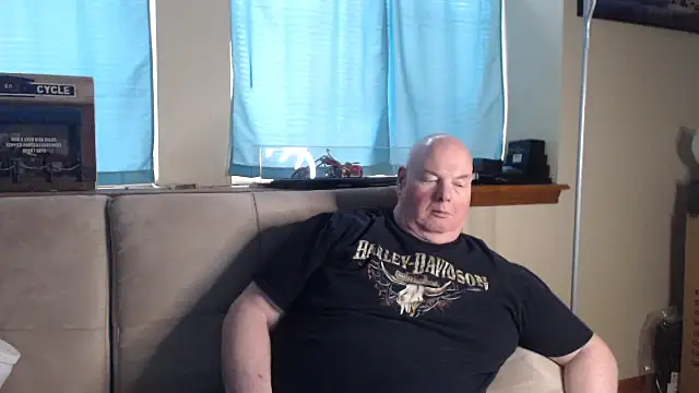 Snapshot of harley99574 chatting on 03/07/26, 04:04 harley99574 online show from 03/07/26, 04:04