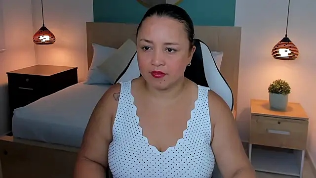 linda rios  online show from 01/10/25, 07:11