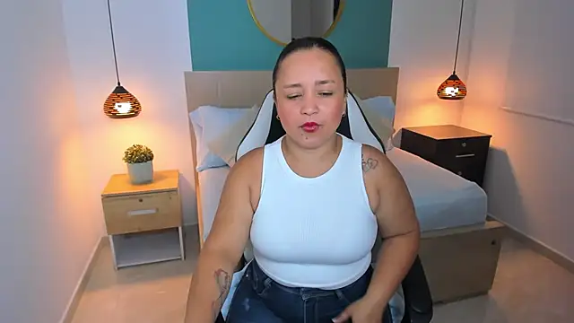 linda rios  online show from 01/15/25, 07:12