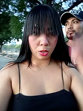 Snapshot of KathaDanger chatting on 09/28/25, 10:37 KathaDanger online show from 09/28/25, 10:37