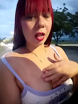 Snapshot of KathaDanger chatting on 11/23/25, 10:42 KathaDanger online show from 11/23/25, 10:42